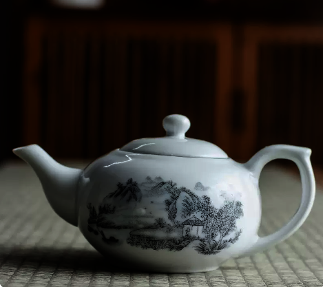 New ceramic teapot single pot (ink landscape) 15CM long 8.5CM high capacity 230ML