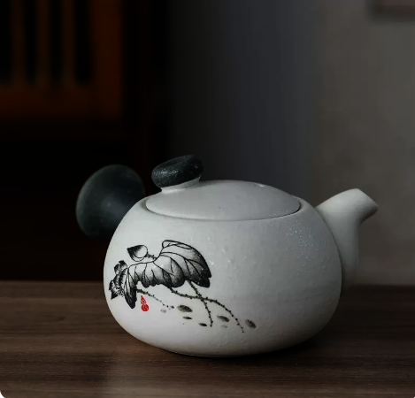 New ceramic teapot single pot (snowflake black lotus side handle pot) width 12.8CM height 6.2CM capacity 150ML