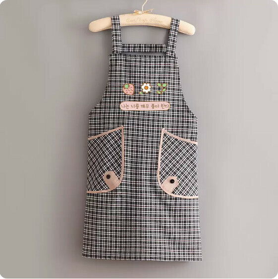 新款圍裙【彩棉厚雙兜背帶韓式花黑格】【規格：90*68CM 】