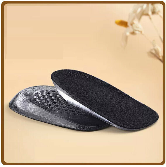 熱賣（1雙裝）矽膠增高鞋墊（1.5cm-女款黑面   均碼）