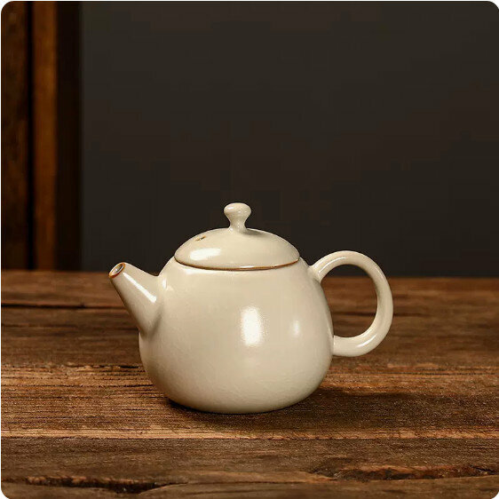 Hotly recommended small household teapot [Beige Ru Kiln "Gentian"]