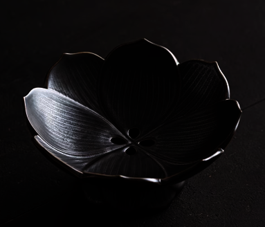 新款中式高腳瀝水陶瓷蓮花果盤(烏金)(尺寸:長15.5CM高7.5CM)