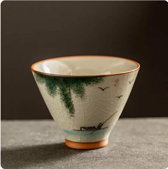 Hotly recommended home-use Ge Kiln hand-painted tea cup [fishing]