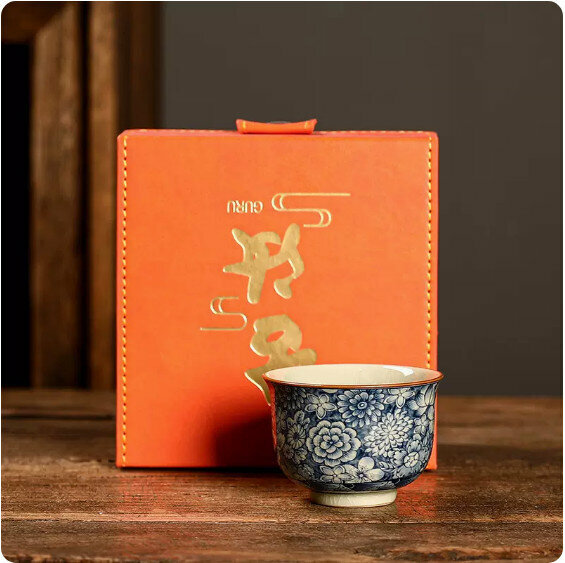 Hotly recommended ceramic blue and white tea cup [Yuanding Cup-Gift Box]