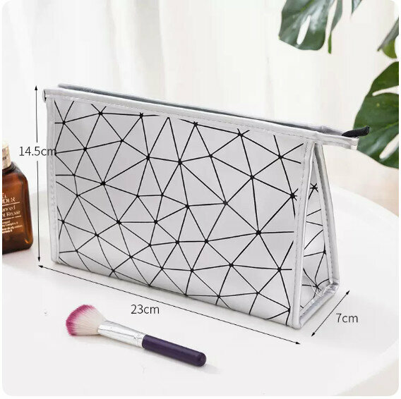 Hot recommended large-capacity travel portable storage box (silver medium size)