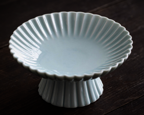 Hotly recommended retro sunflower-shaped tall ceramic tea tray (pink green) (size: diameter 15.8CM*height 7.2CM)