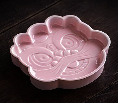 Hotly recommended retro relief ceramic auspicious New Year animal refreshment tray (rouge powder) (size: length 15.5CM*height 2.4CM)