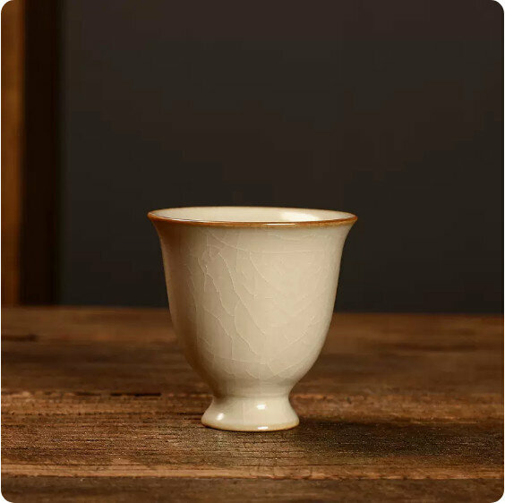 Hot Selling Beige Ru Kiln Kung Fu Tea Cup [Manxiang Cup]