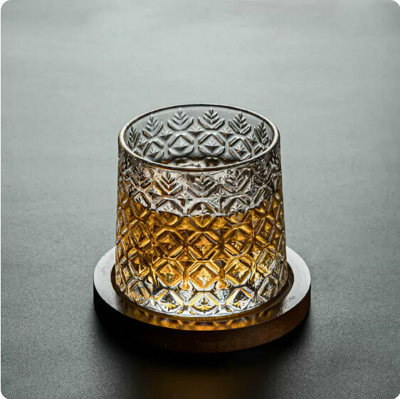 Hotly recommended household glass tea cup [Rotating "Ice Flower" decompression cup with round bamboo pad]