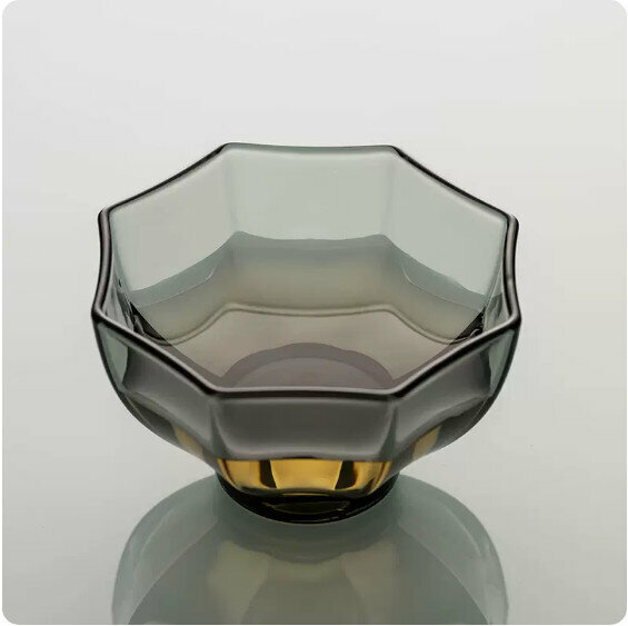 Hot push heat-resistant glass small tea cup [Qinghui-Octagonal Cup]