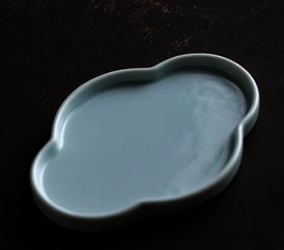 新款復古陶瓷茶果盤(海棠盤-粉青)(尺寸:長17.8CM 寬12.5CM 高1.5CM)