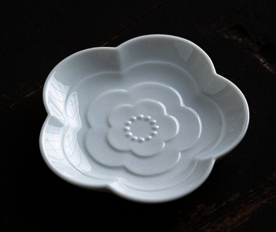 Hot selling Chinese exquisite ceramic tea tray (Sakura-Sweet White) (size: width 11.5CM*height 2CM)