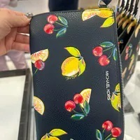 [S] MICHAEL KORS 35T4STVW3L JET SET TRAVEL LG TZ WRISLET,NAVY, 196237922168 (SMK945)