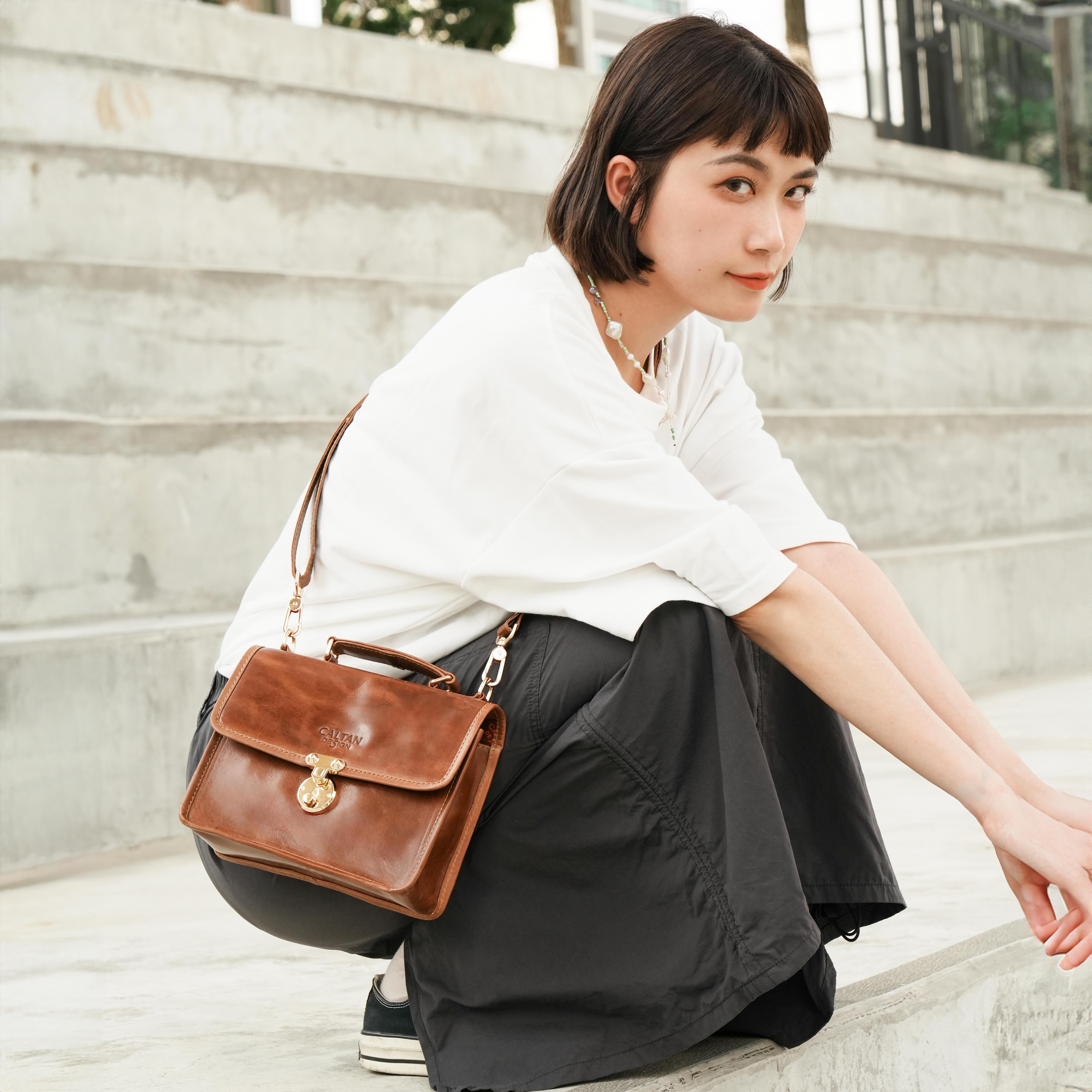 時光壓扣真皮手提方包-三色(5520)