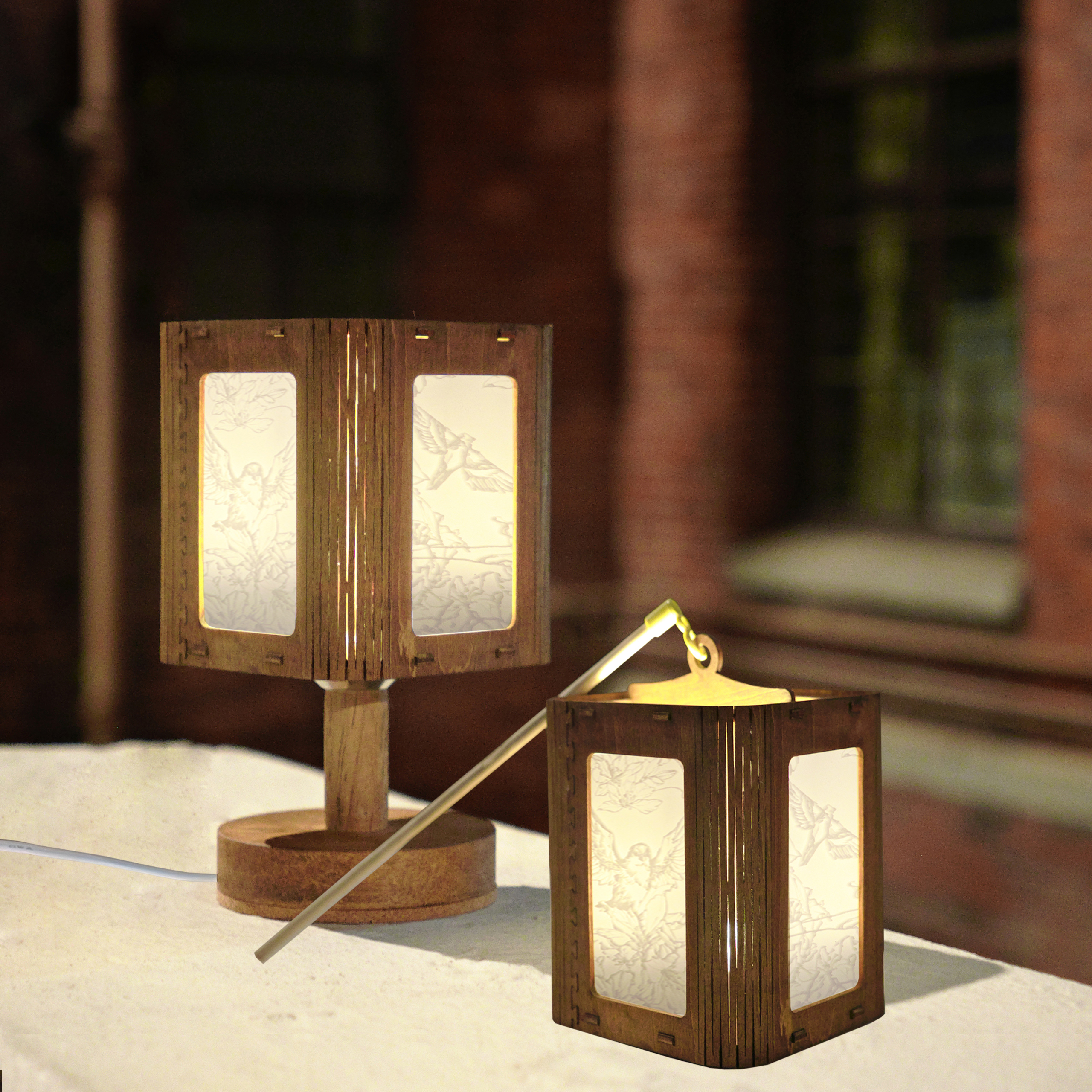 祝君安好 香港木製兩用燈籠座枱燈| 香港城市中秋燈籠 兩用枱燈燈座| 祝君安好 Juk Gwan On Hou| 香港設計 香港製造