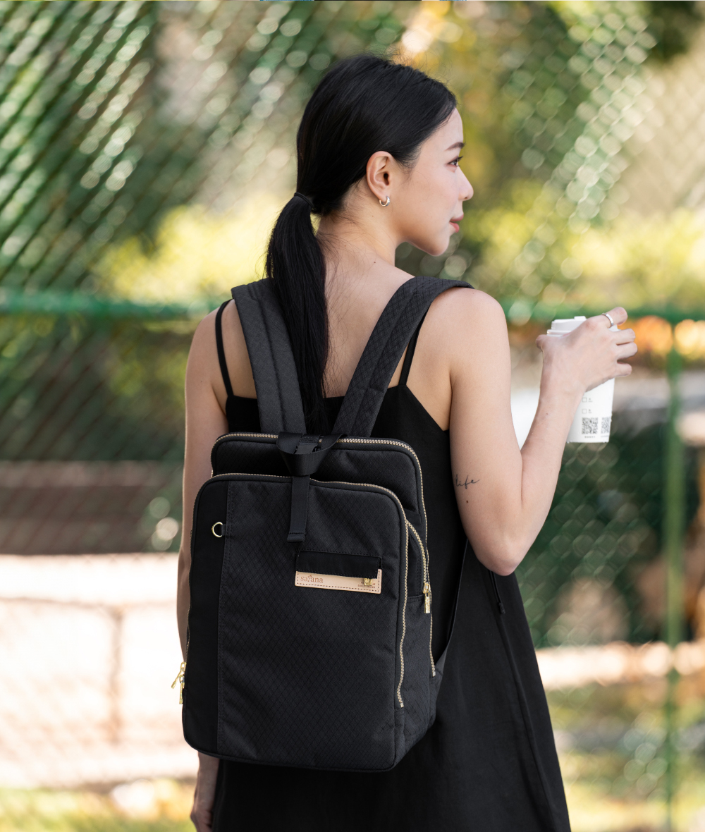 satana Soldier 趣淘三明治後背包-黑色拼接 SOS2432-727 後背情境照