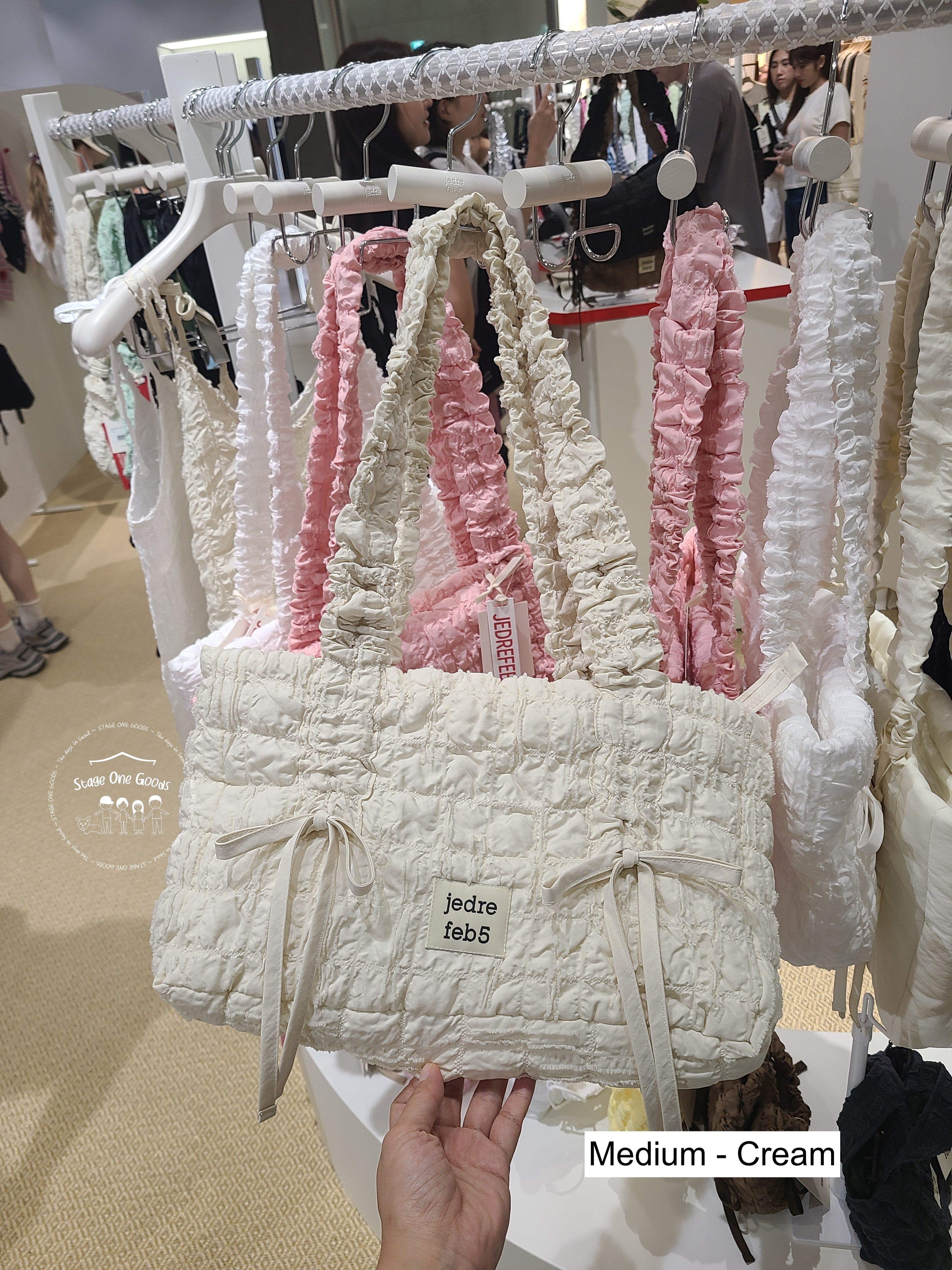 ★早期完売★JEDREFEB5★Puffer bag mini★日本未入荷★ JEDREFEB5 Puffer Butterfly Bag Small
