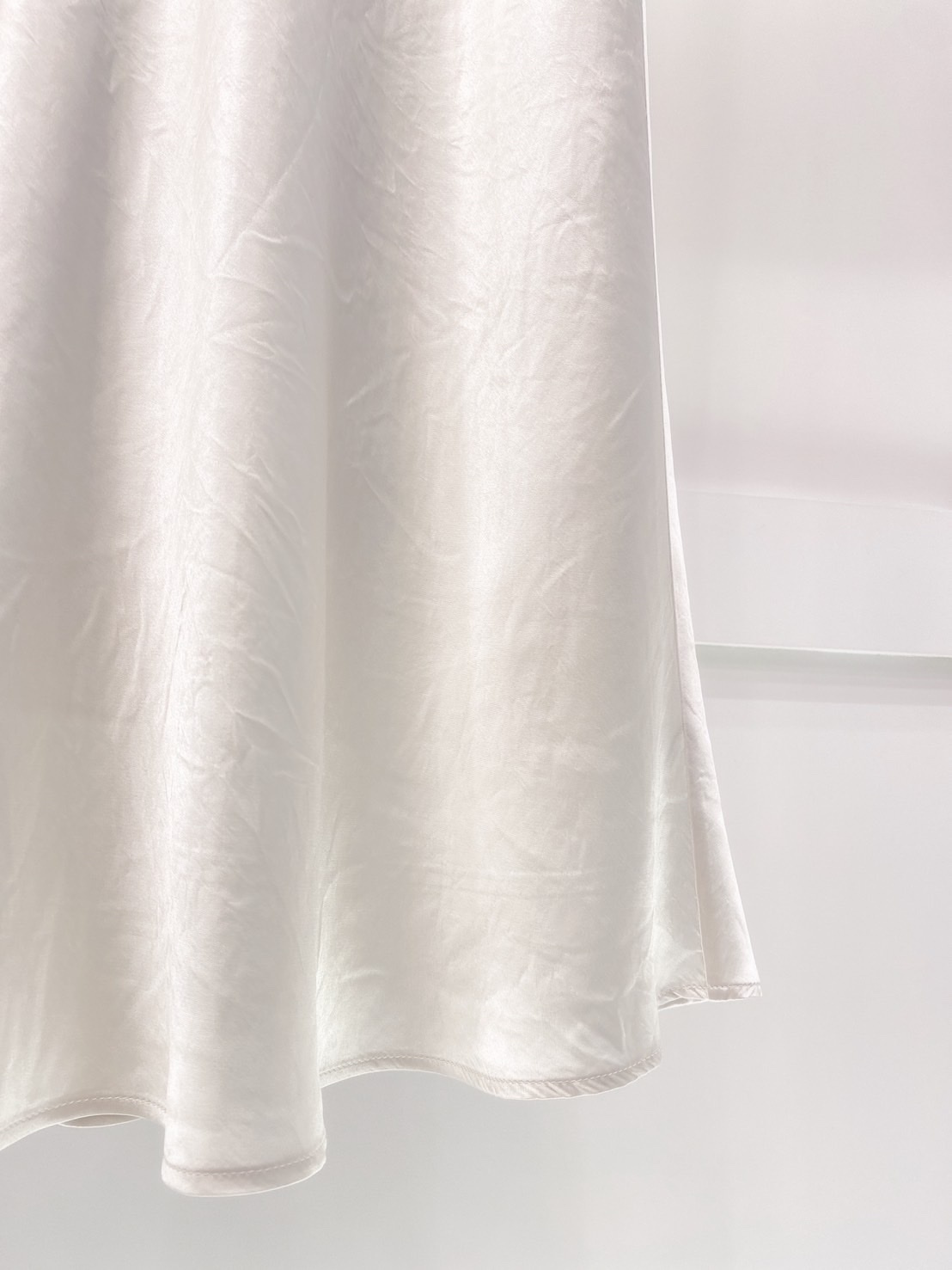 早春緞面美人魚裙