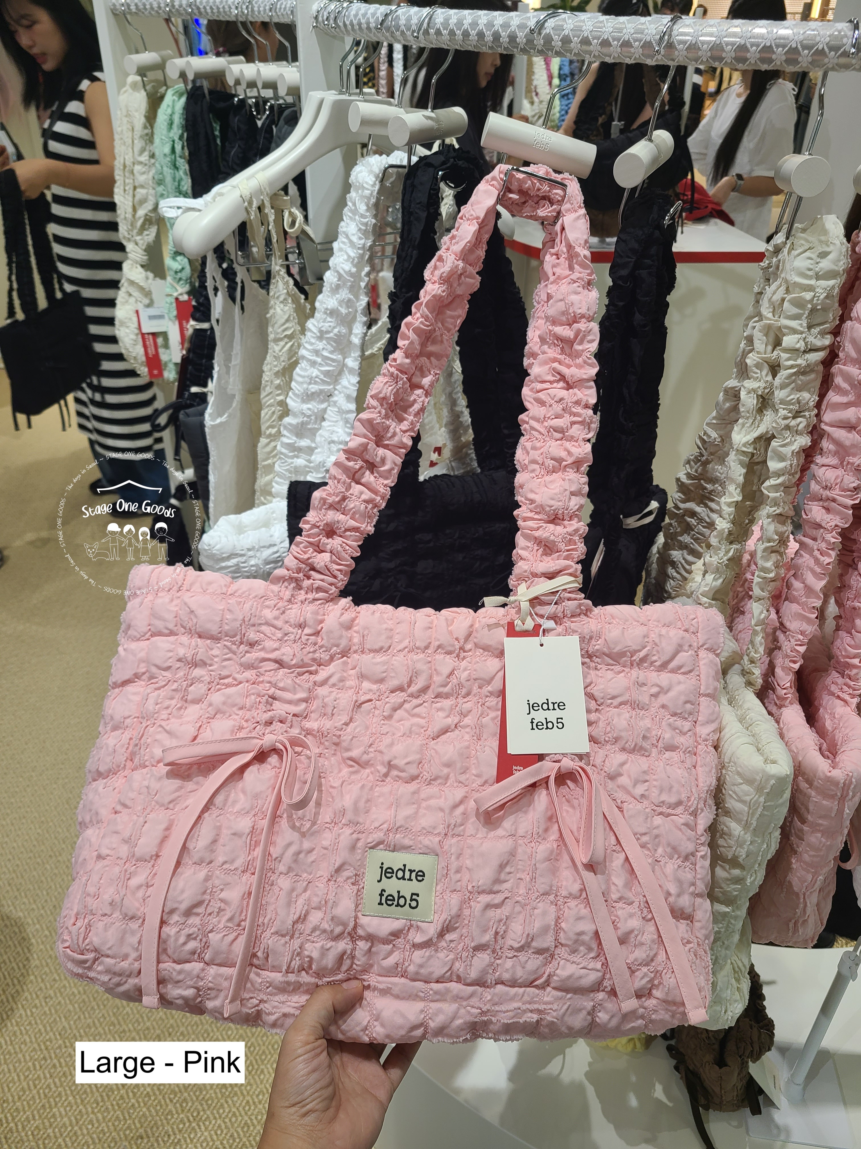 【韓国 JEDREFEB5】Puffer butterfly shoulder bag Large MUSINSA | JEDREFEB5 Puffer Butterfly Shoulder Bag Large