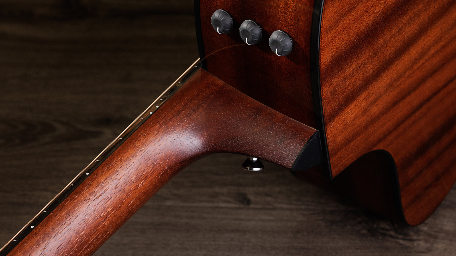 《豪華TAYLOR特仕款》Taylor 224ce Special Edition 桃花心木 面單板 沙比利木側背板 美廠 電木吉他 附原廠琴盒 第 4 張圖片｜三峽吉他 / Bass