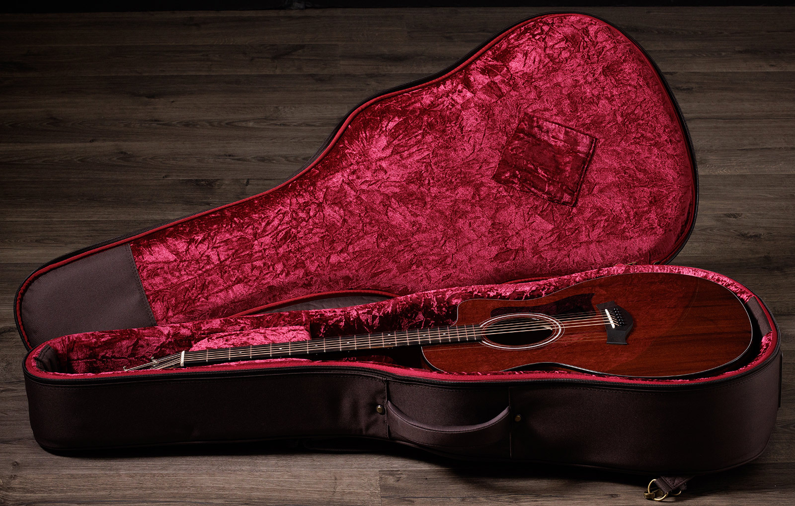 《豪華TAYLOR特仕款》Taylor 224ce Special Edition 桃花心木 面單板 沙比利木側背板 美廠 電木吉他 附原廠琴盒