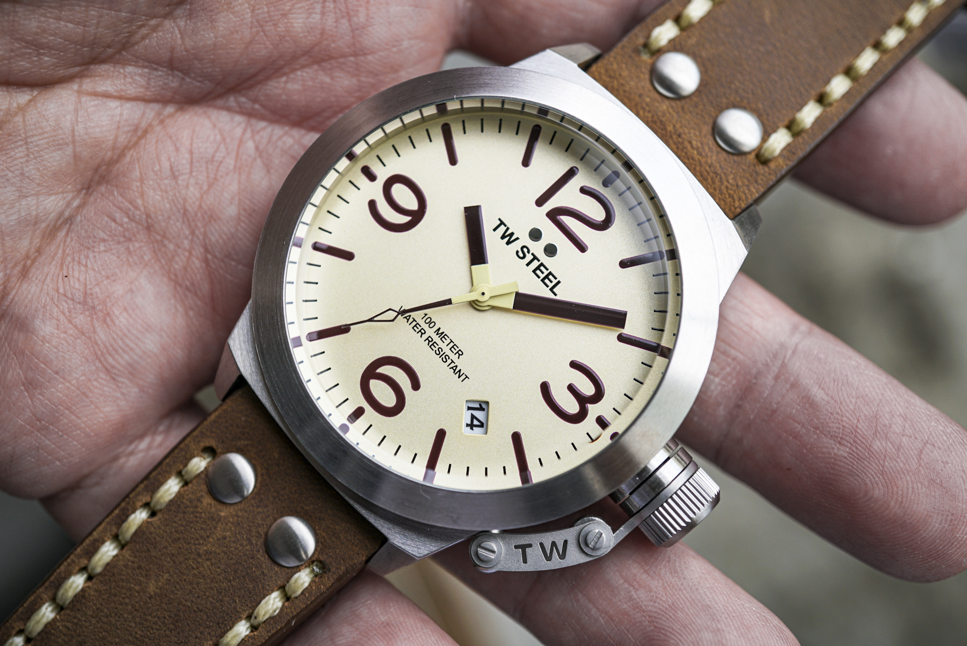 W Steel CANTEEN 全鋼奶油面大三針