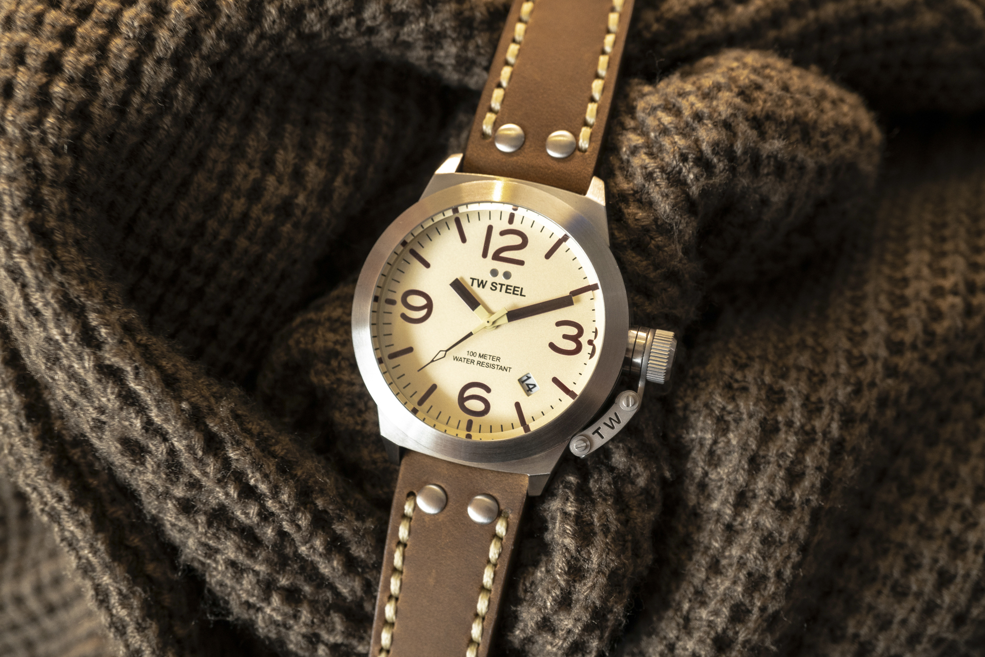 W Steel CANTEEN 全鋼奶油面大三針