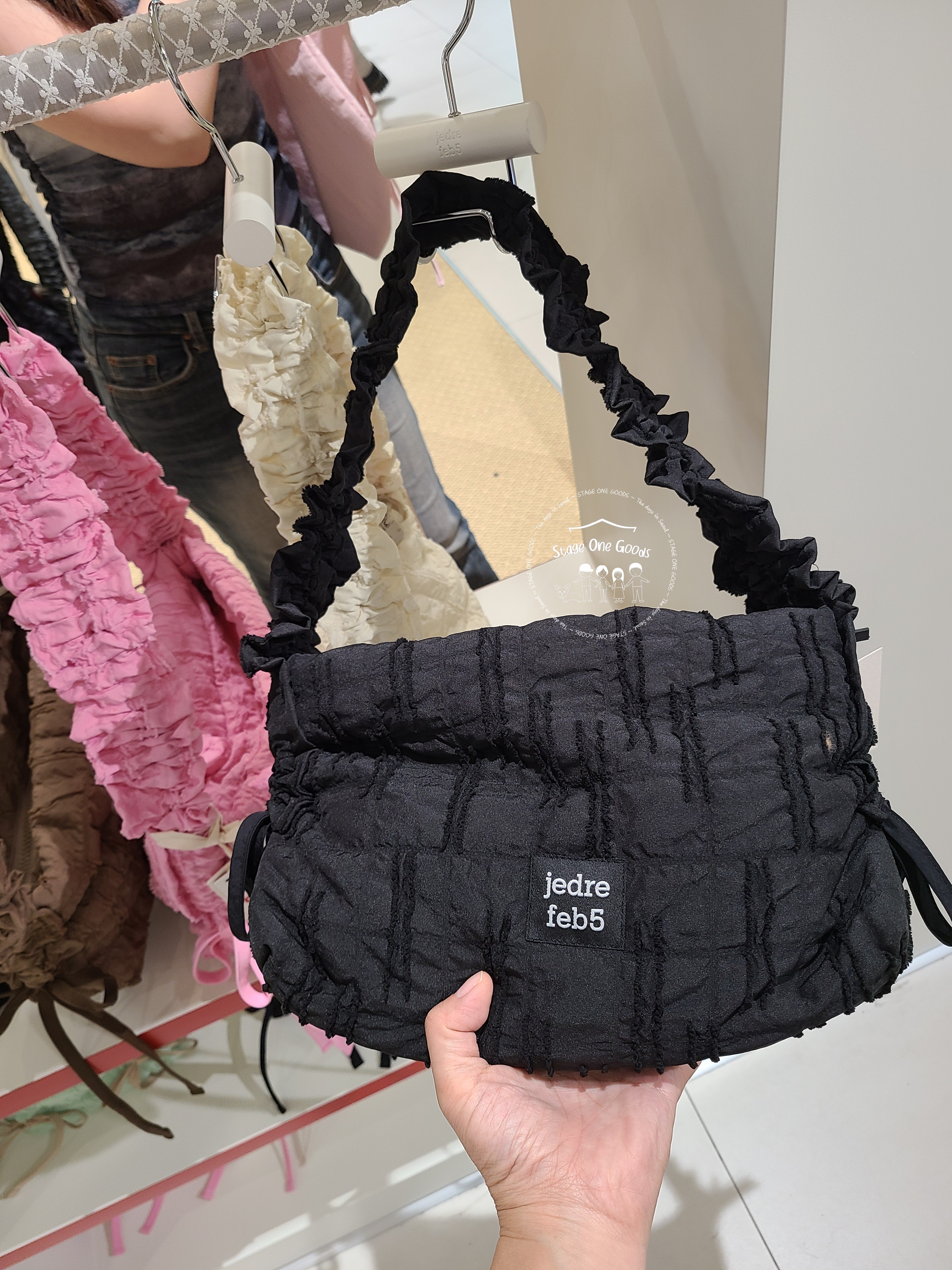 JEDREFEB5 ★Puffer Butterfly Shoulder Bag MUSINSA | JEDREFEB5 Puffer Butterfly Shoulder Bag Medium