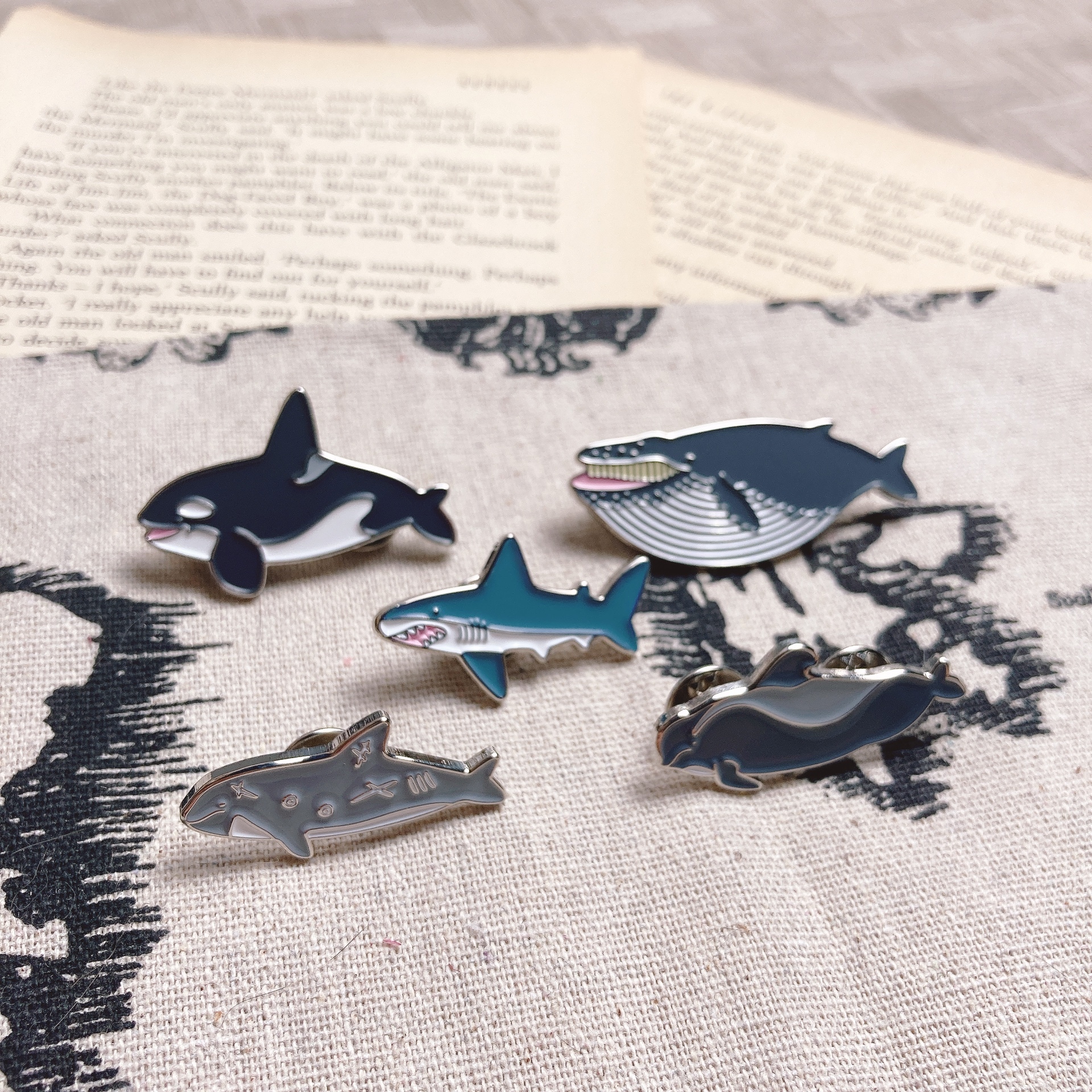 腦海工作室｜海洋鯨豚 金屬徽章