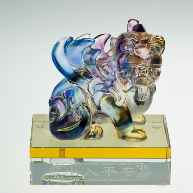 鹿港窯禮品館│古法琉璃工藝品 飛天貔貅 汽車內裝飾擺件 店內收銀台擺飾