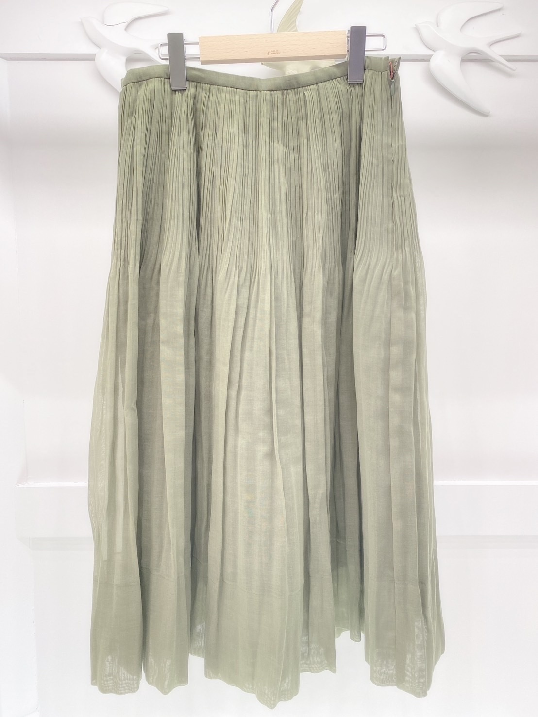 綠百褶裙