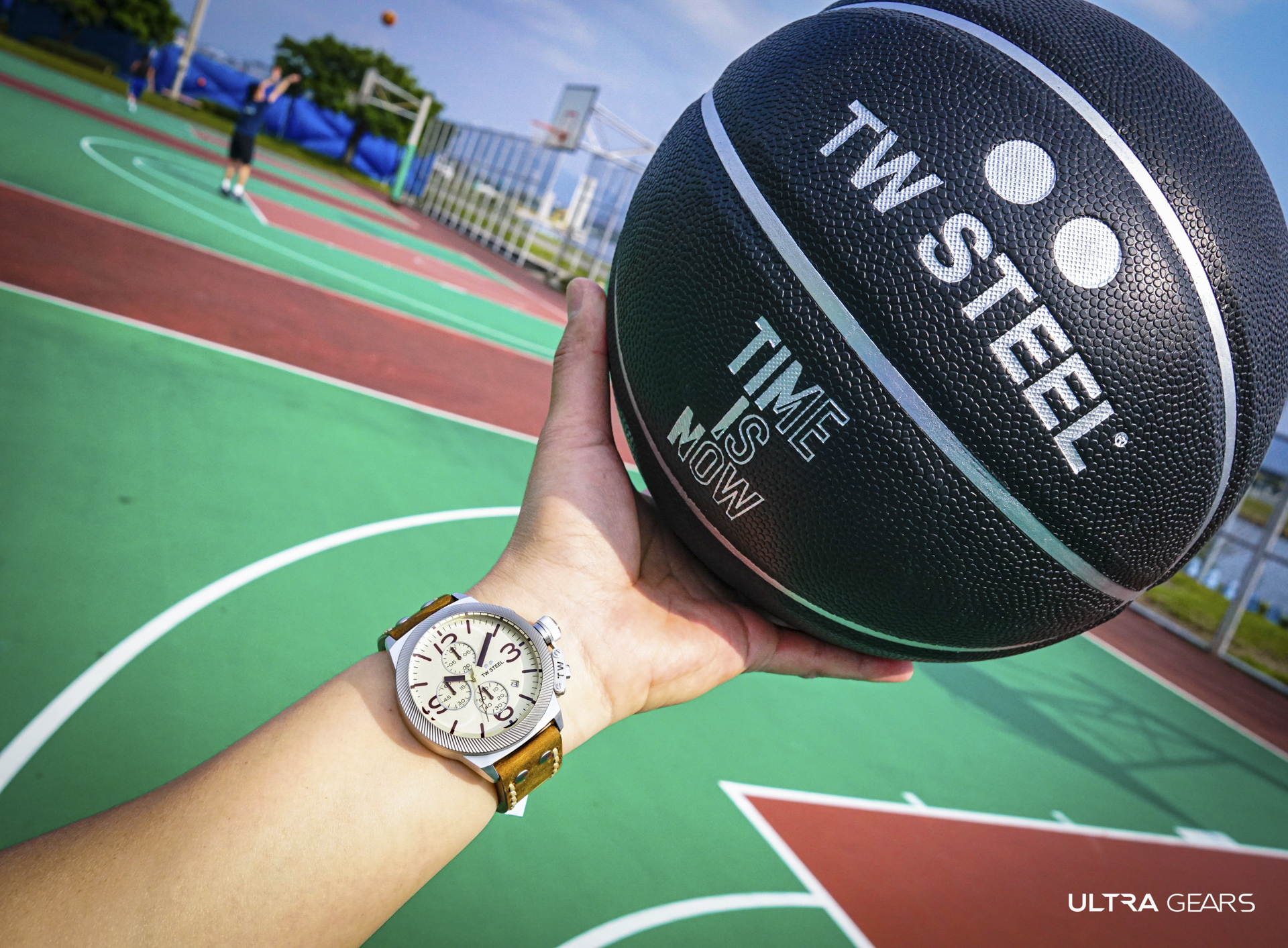 TW Steel CANTEEN 全鋼奶油面計時碼錶