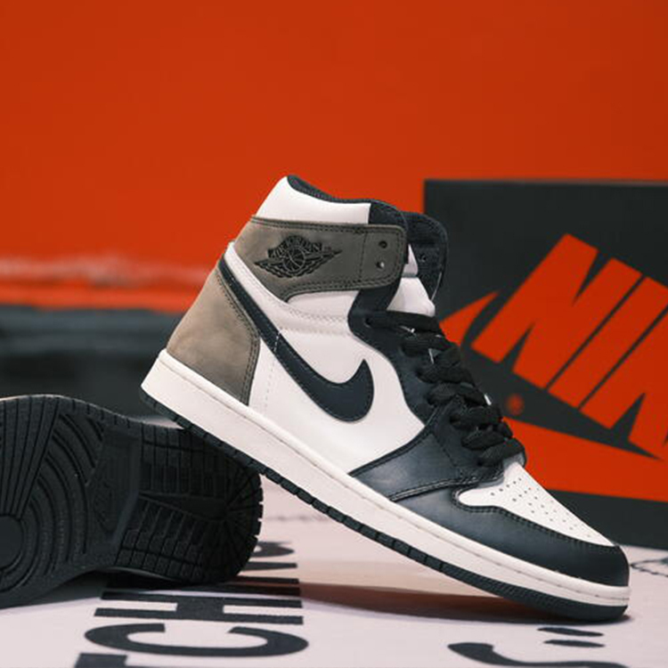 Air Jordan 1 High OG '' Dark Mocha '' 男款 黑摩卡 555088-105