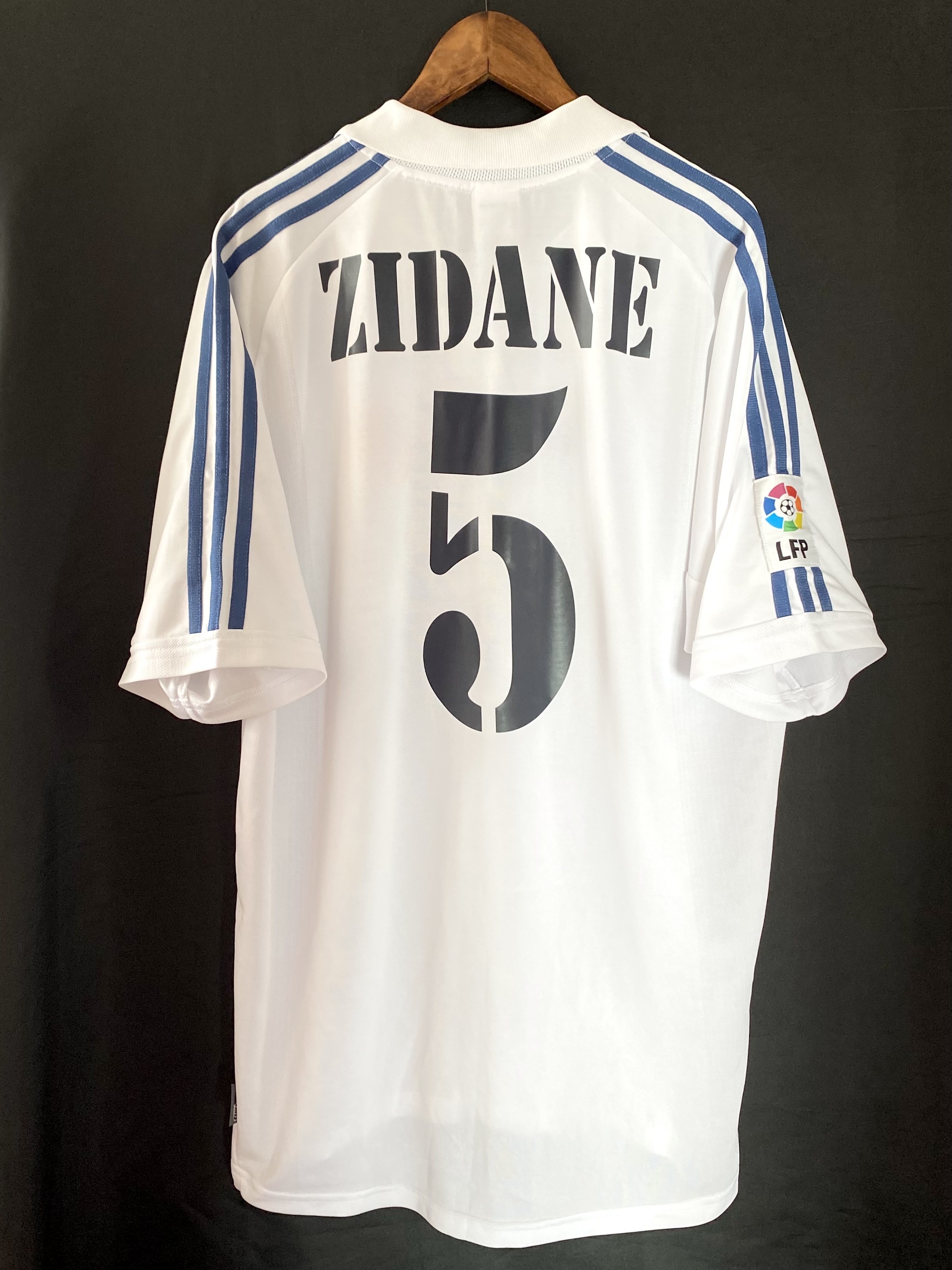Maillot Real Madrid Domicile #5 Zidane 2001/2002 - Le Maillot Vintage Real Madrid Domicile 5 Zidane 2001 2002 S 1