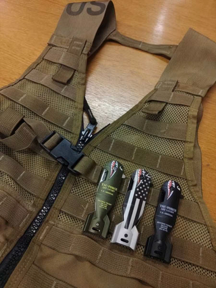 【TAC✪FORCE】鯊魚炸彈造型小刀