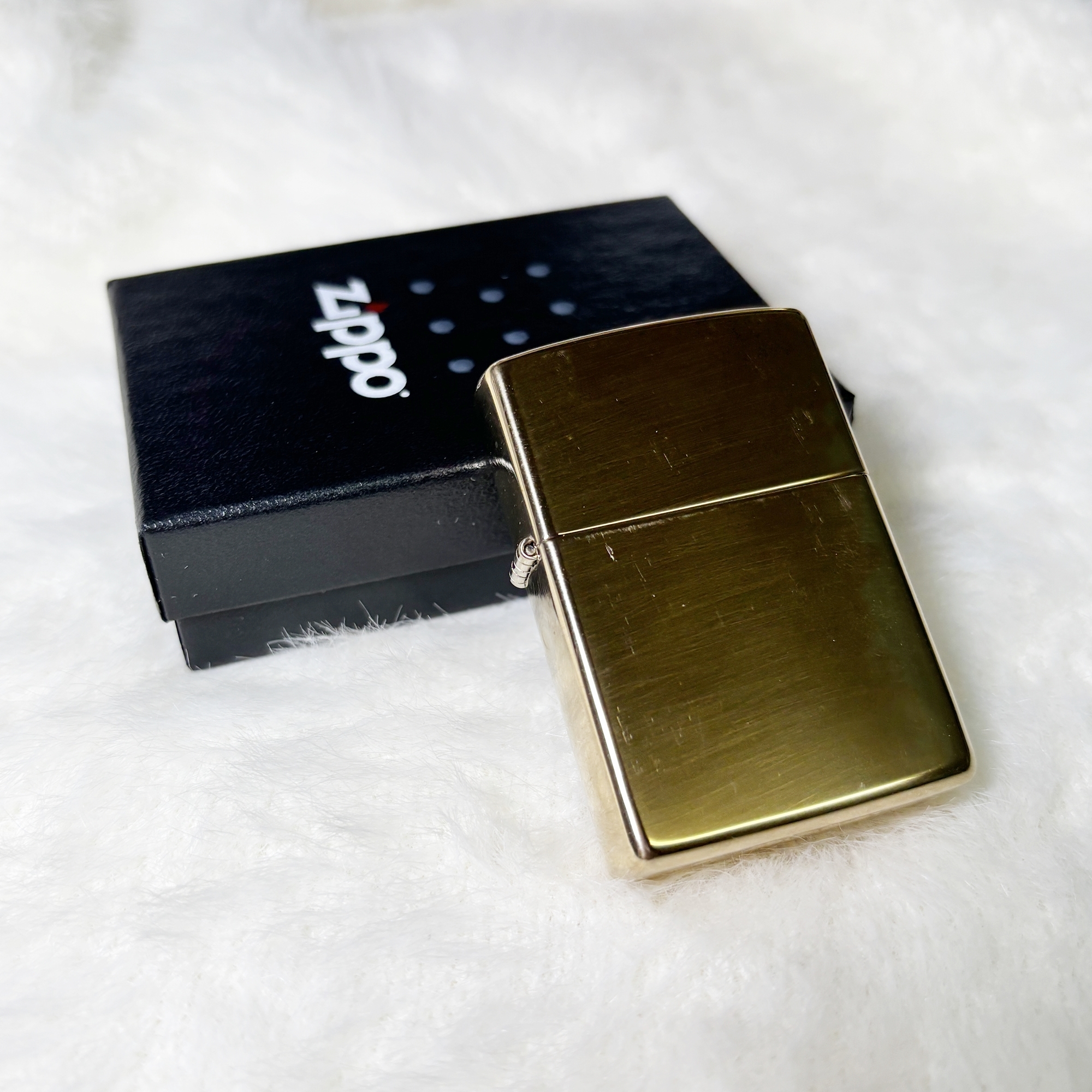 【zippo】德國原裝正品、Regular/經典系列、拋光黃銅、煤油打伙機 #High Polish #可換充氣內膽