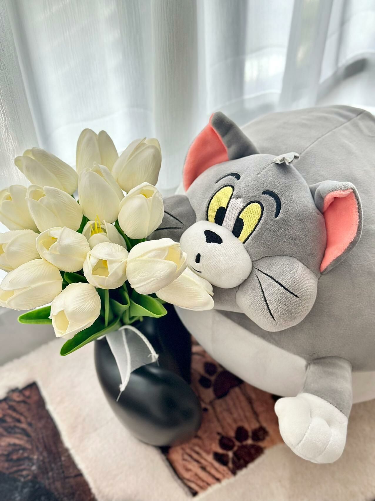 Tom and Jerry 正版授權 氣球造型毛絨抱枕 娃娃 湯姆貓 傑利鼠 /預購