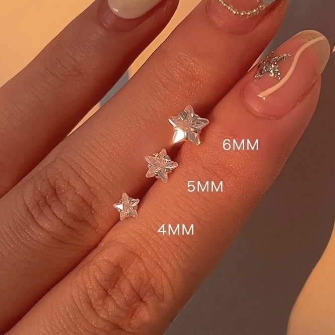 巨閃bling 水鑽星星鋯石耳釘