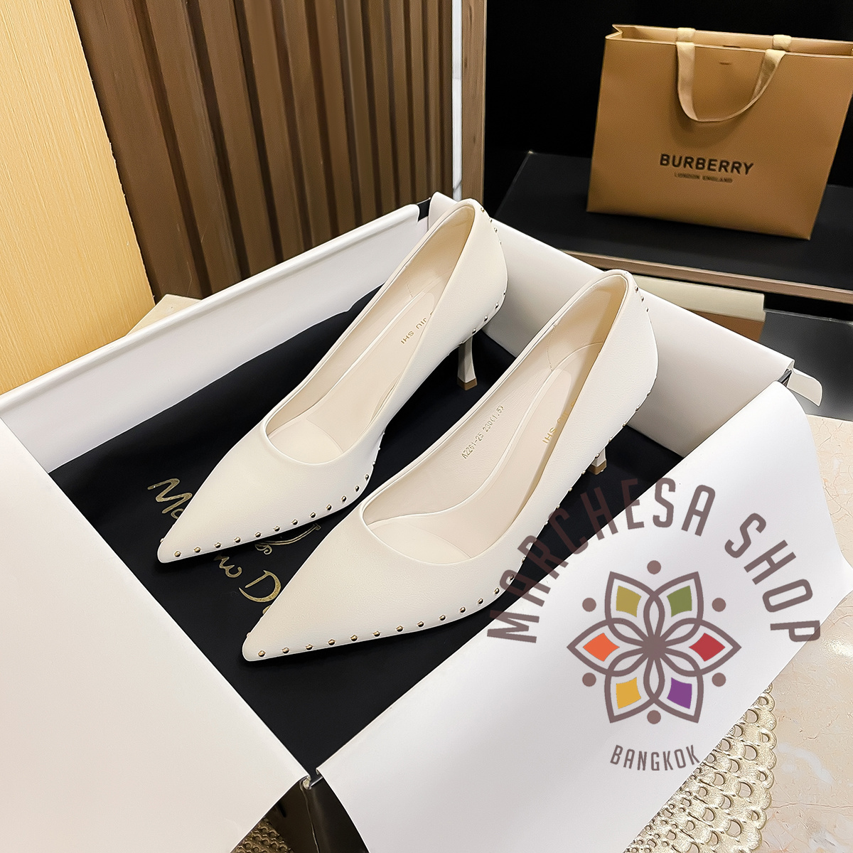 S3108- 全真皮羊皮鉚釘圍邊尖頭高踭鞋 (兩種高度)