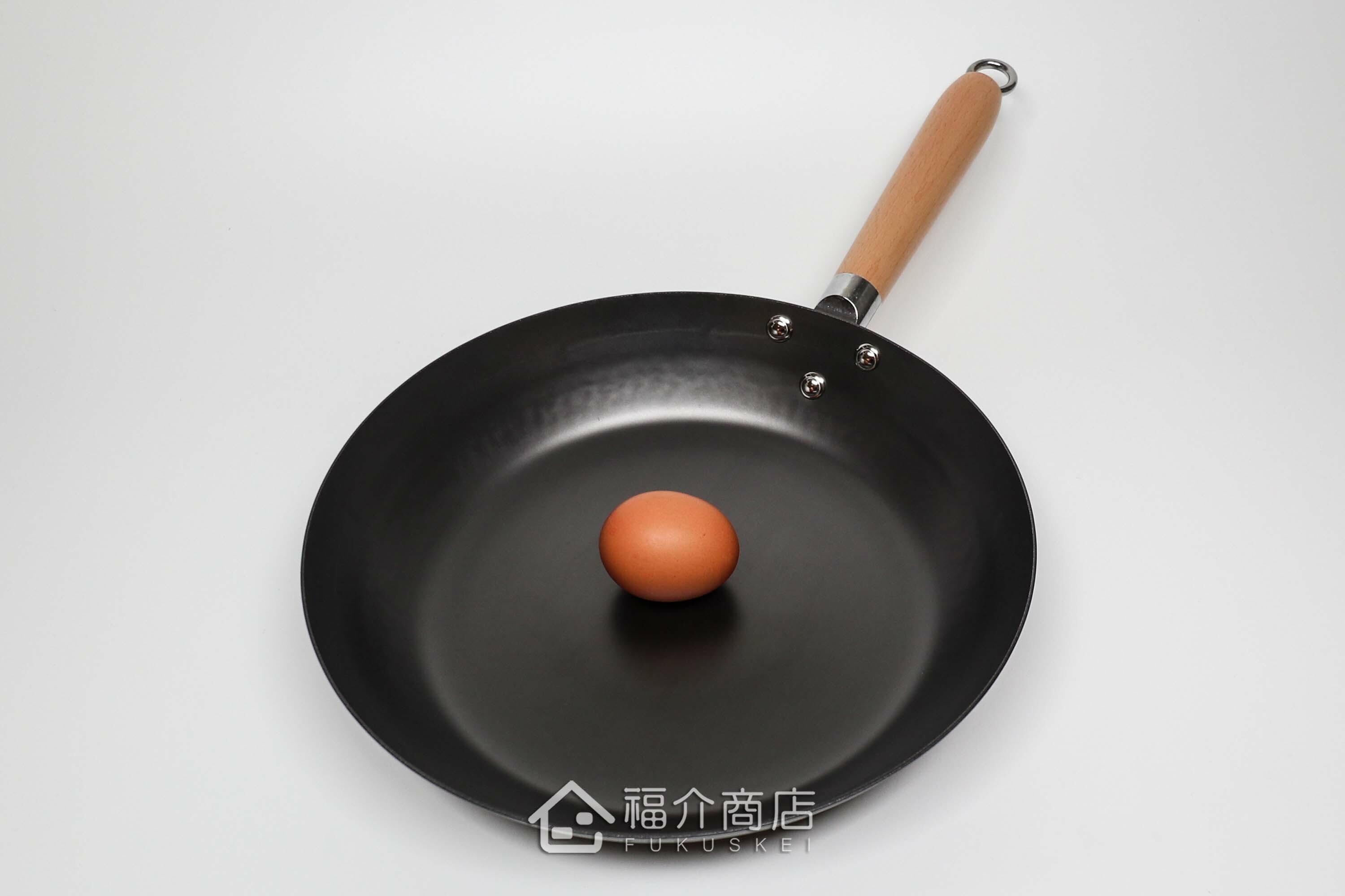 日本鐵製的木柄平底鍋