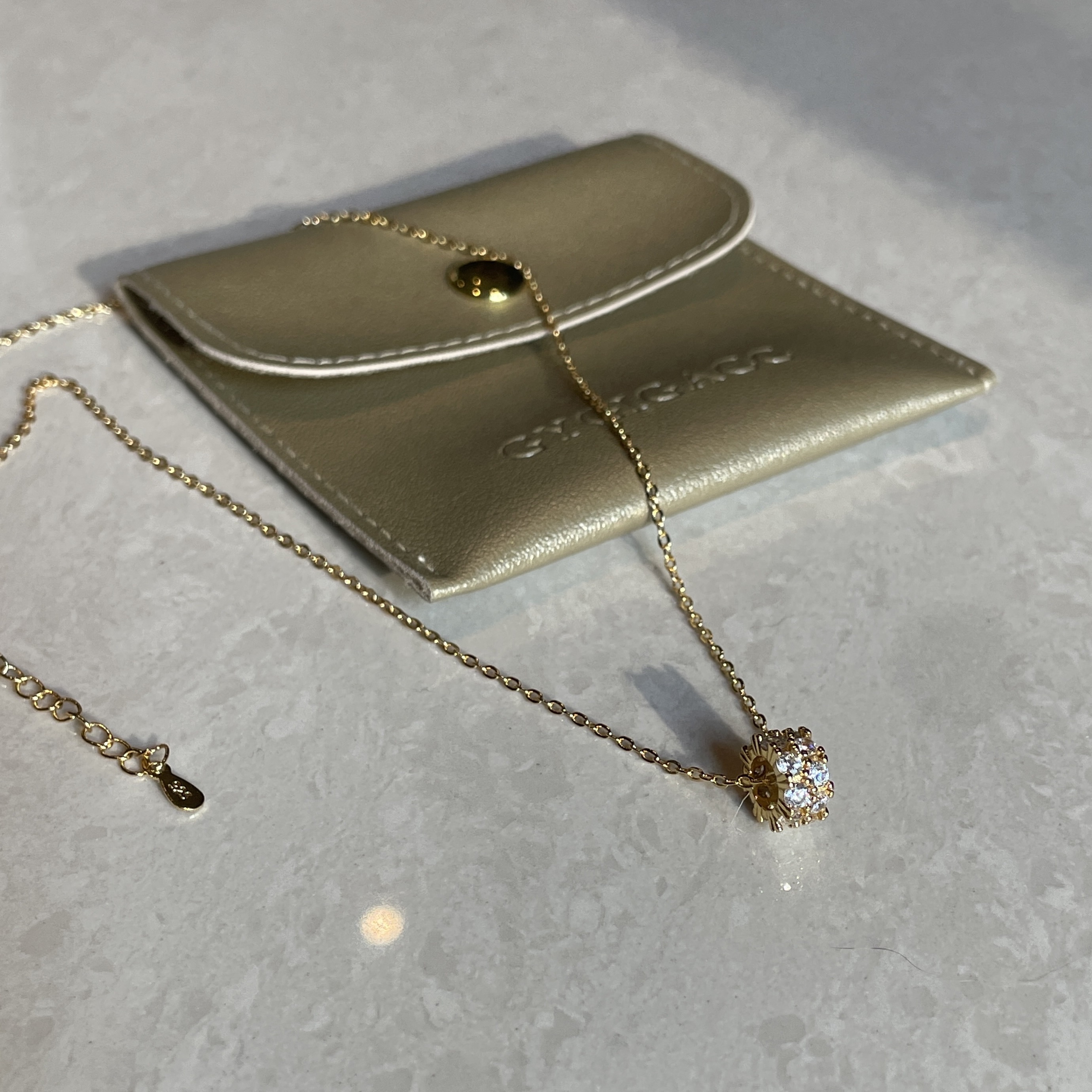 14k經典滿金鑽小蠻腰鎖骨鍊/現貨1