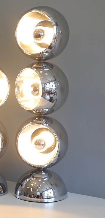 深呼吸 包浩斯中古檯燈 (三頭, 4kg)