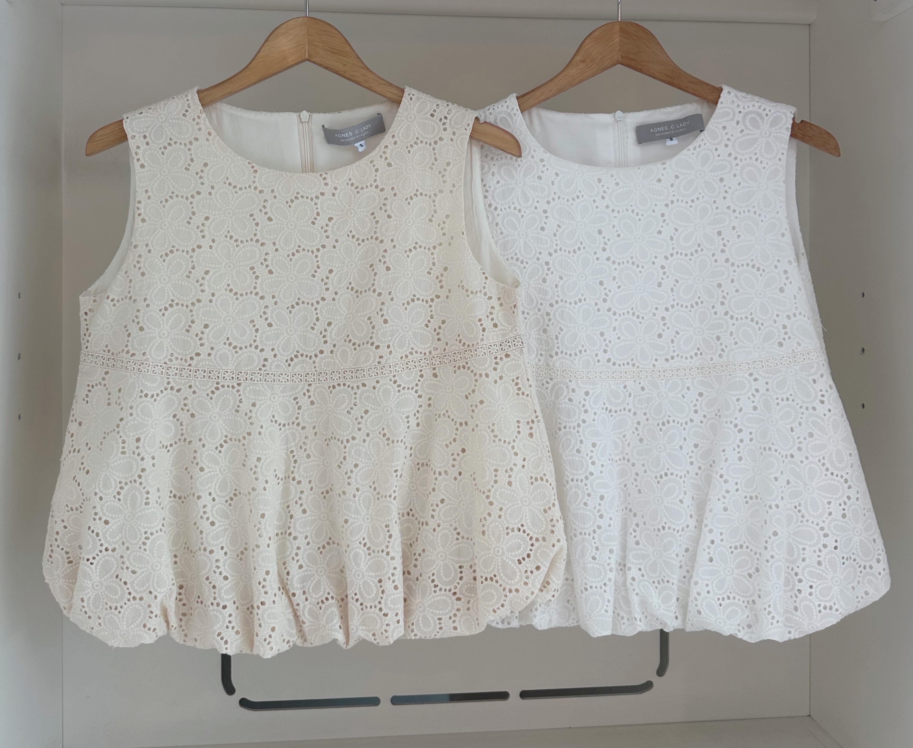 COTTON LACE BUBBLE HEM BLOUSE