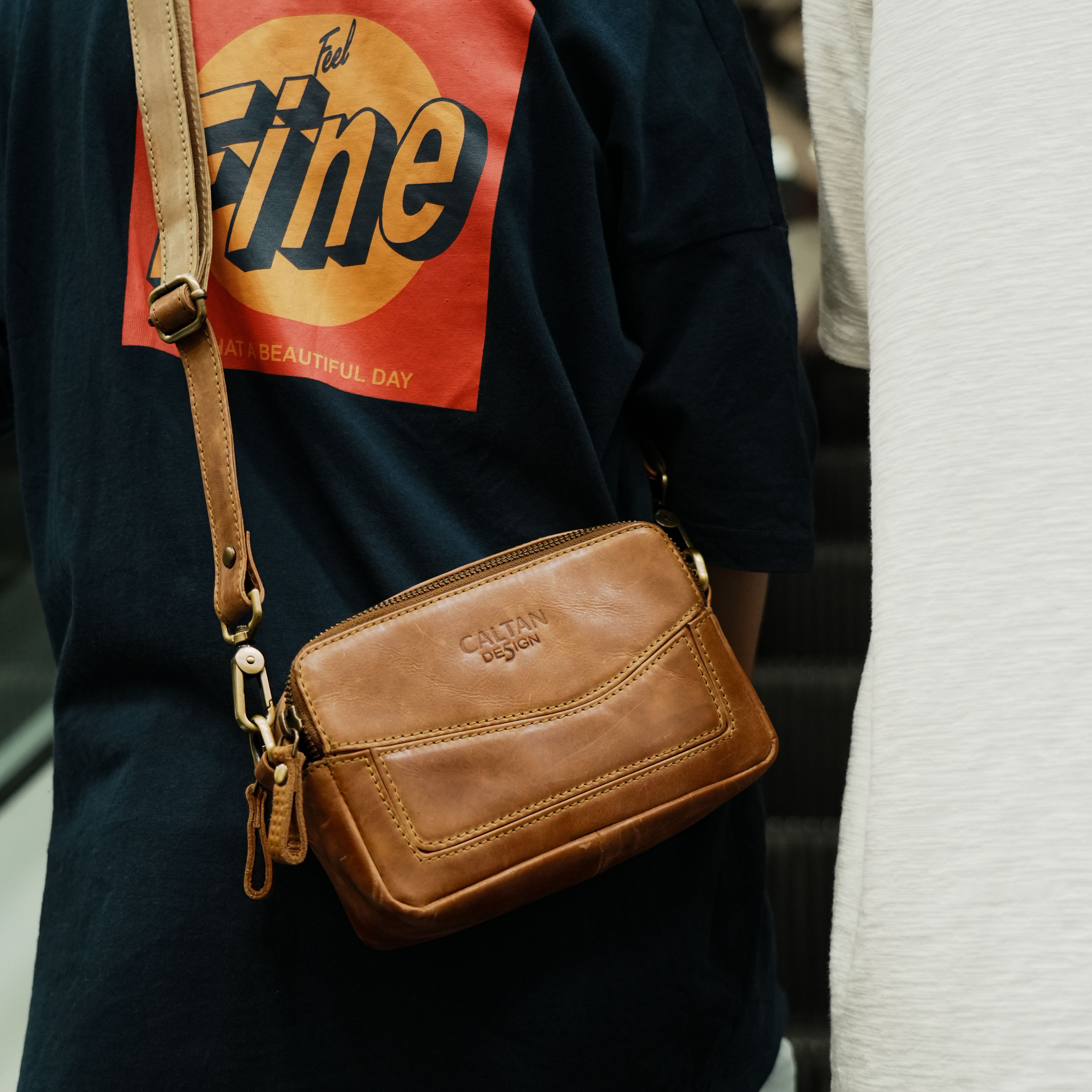 真皮拼接小方包-四色(5490)