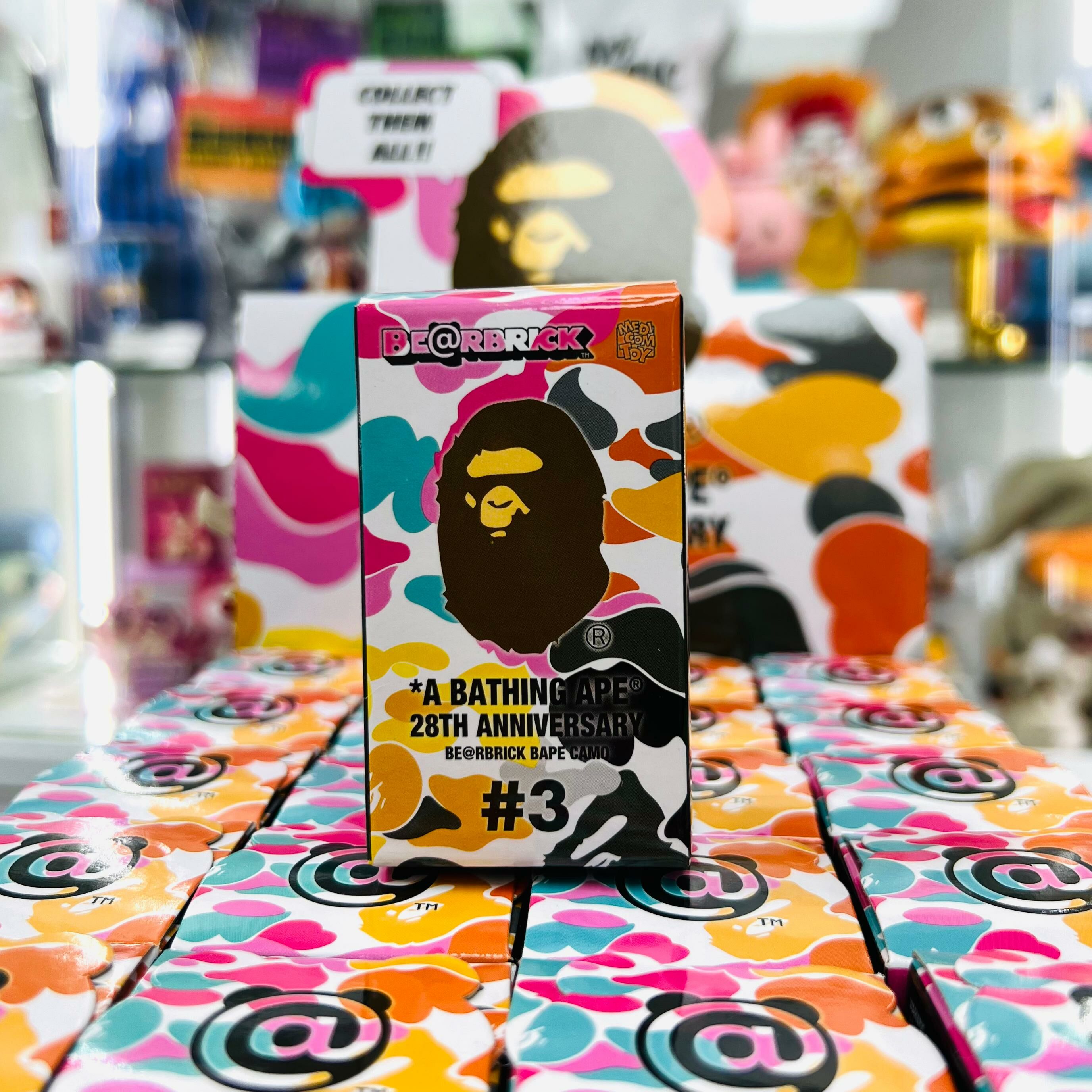 Be@rbrick A BATHING APE(R) 28TH ANNIVERSARY BAPE CAMO #3 Binld Box
