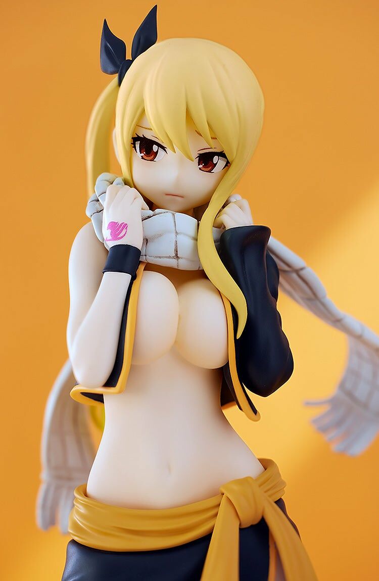 POP UP PARADE 露西‧哈特菲利亞 納茲服裝Ver. L size POP UP PARADE Lucy Heartfilia Natsu Costume Ver. L Size