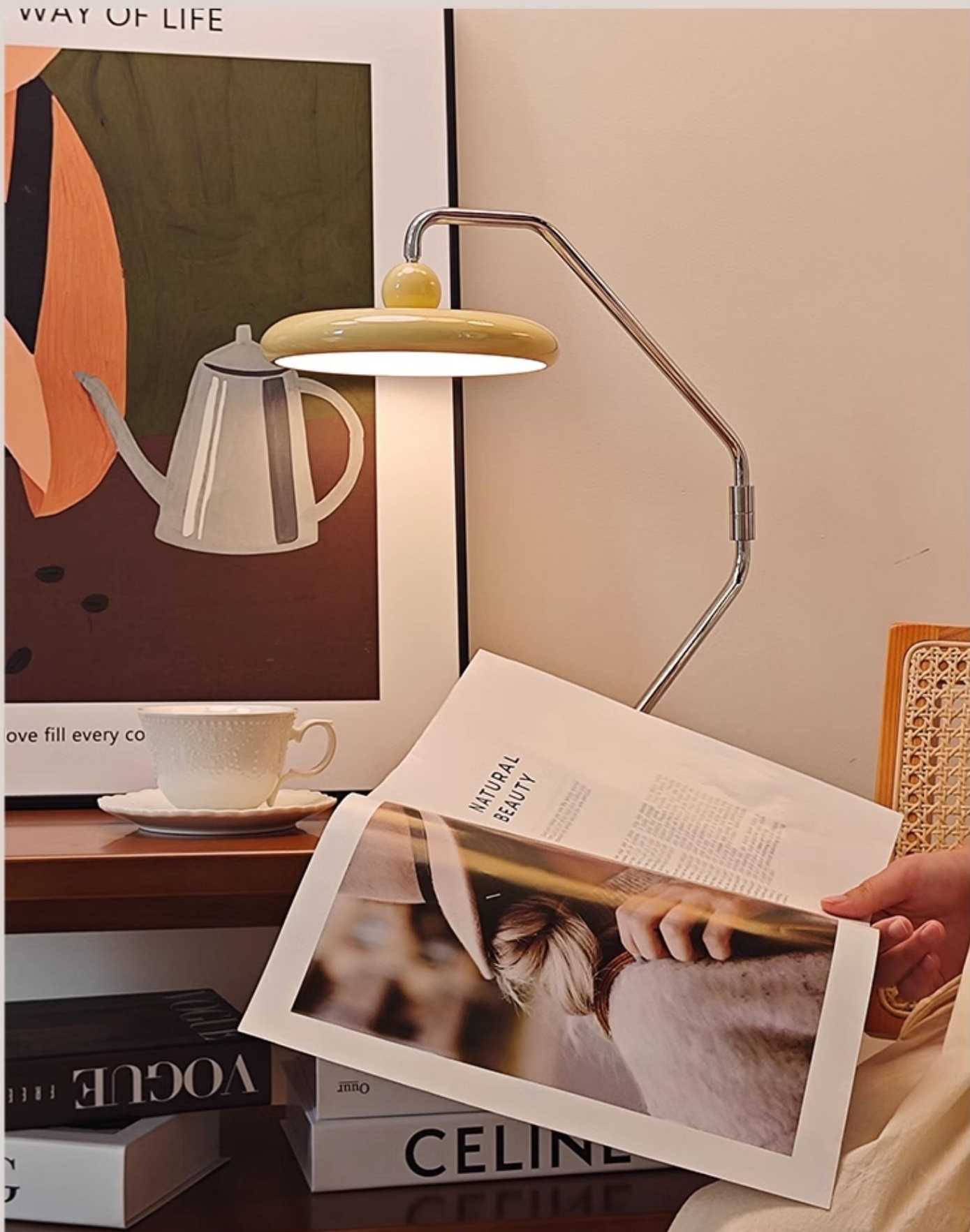 奥朵 飛碟裝飾檯燈 (4kg)