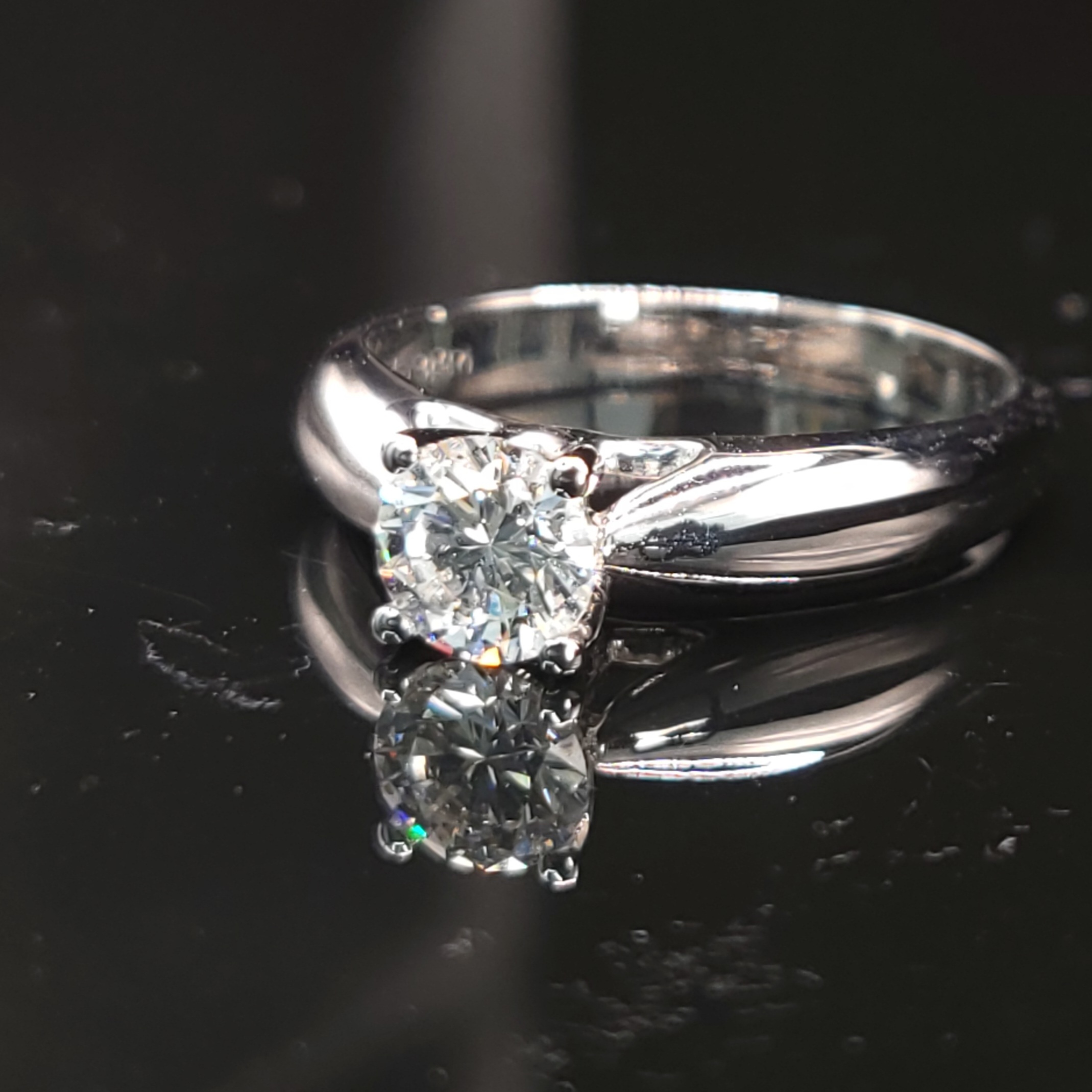 全新18K白金【單粒58份鑽石】戒指