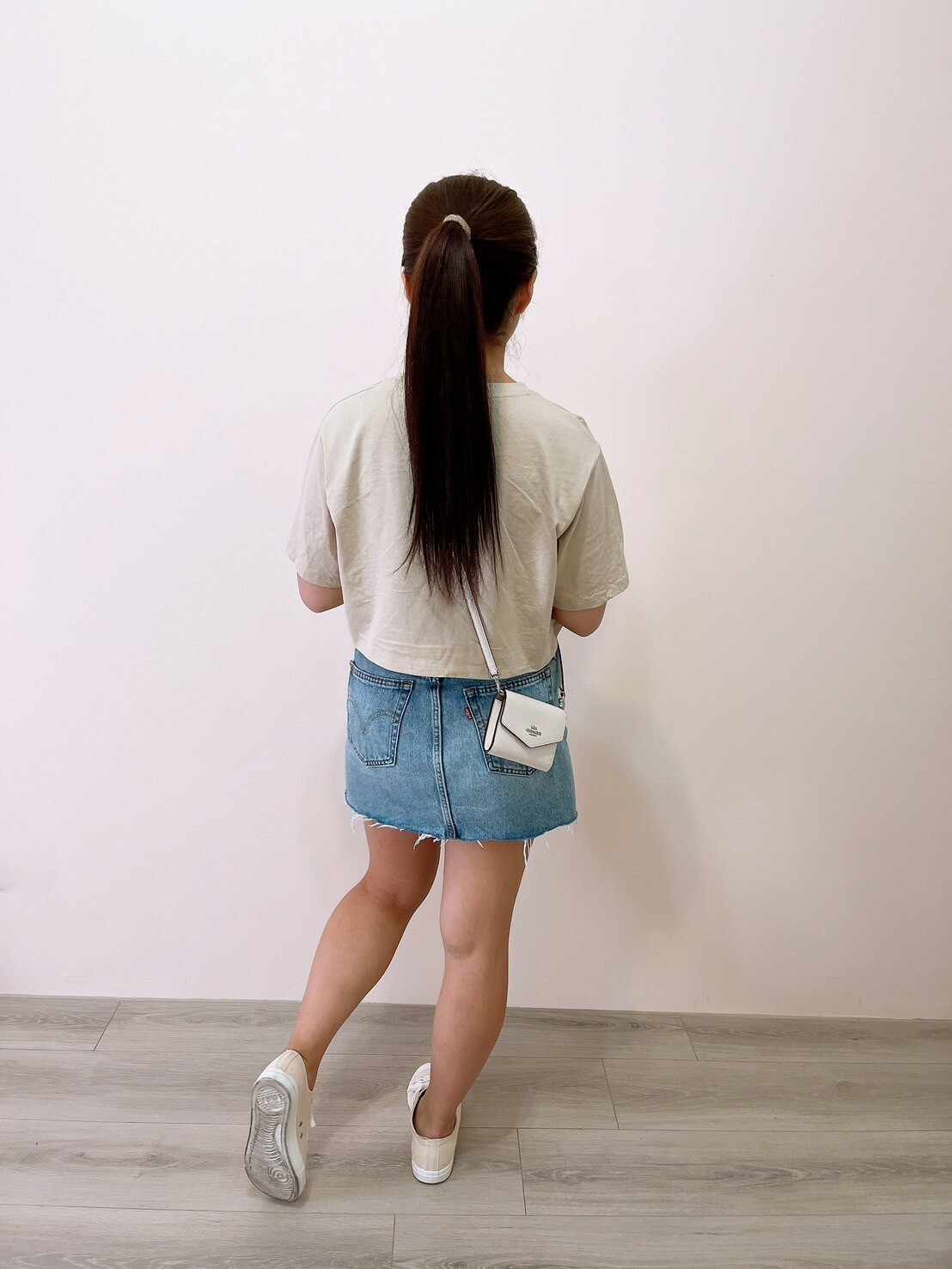 Mini Envelope Wallet With Strap In Signature Canvas