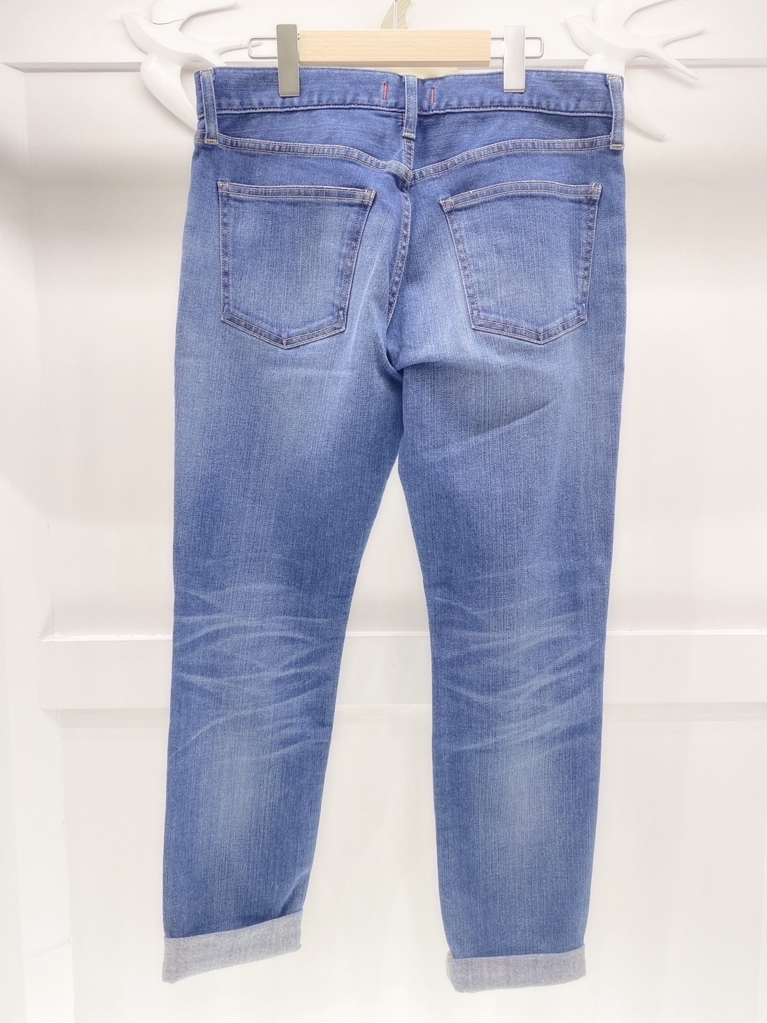 反摺窄版牛仔褲